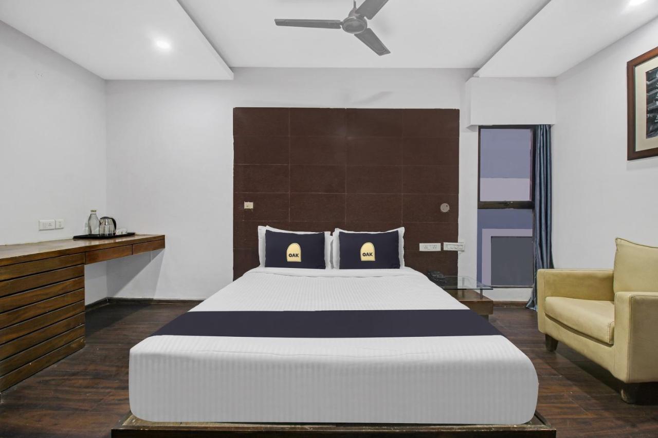 Townhouse Oak The Margi Hotel Near Yosufguda Metro Station Χιντεραμπάντ Εξωτερικό φωτογραφία