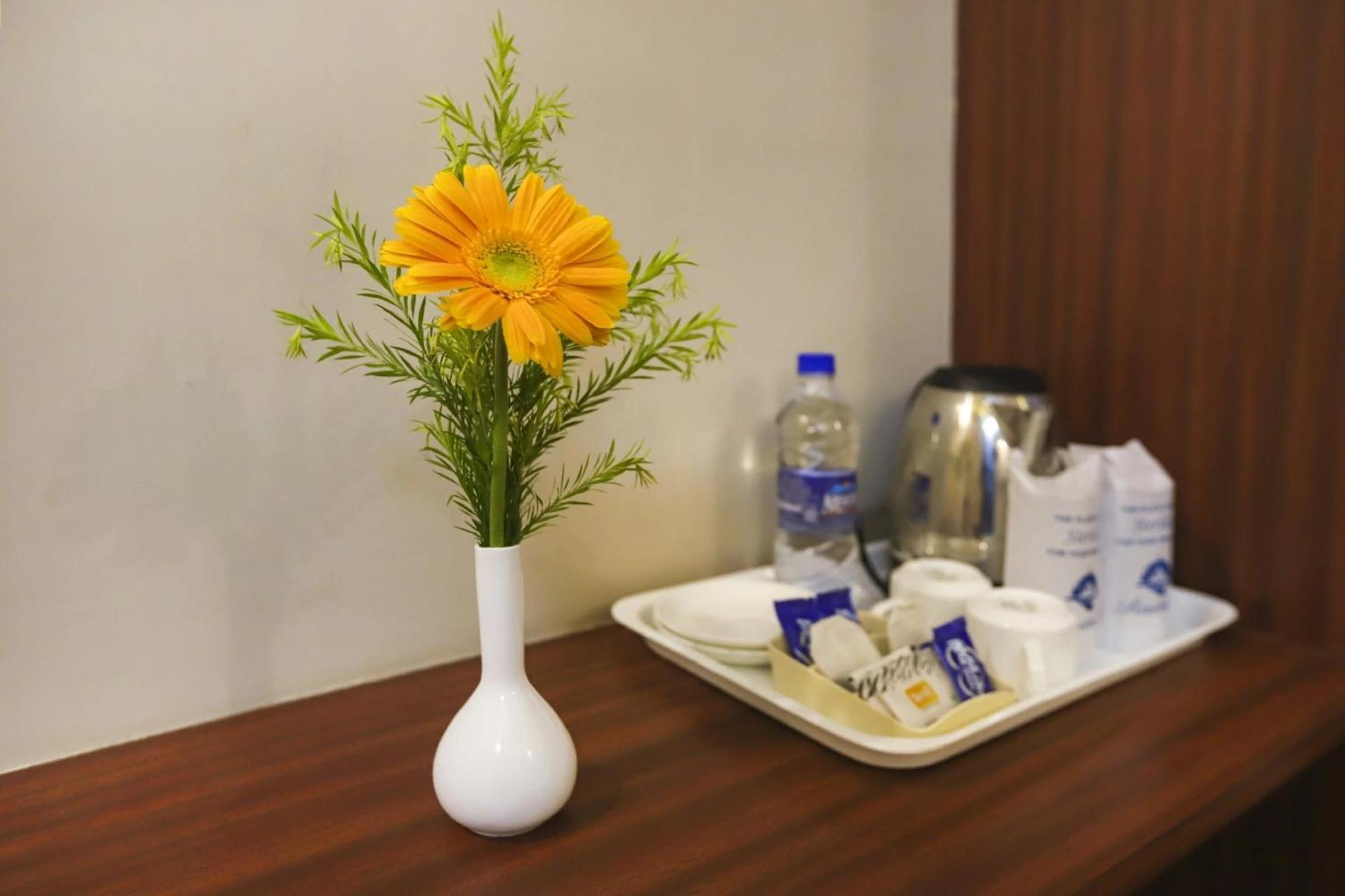 Townhouse Oak The Margi Hotel Near Yosufguda Metro Station Χιντεραμπάντ Εξωτερικό φωτογραφία