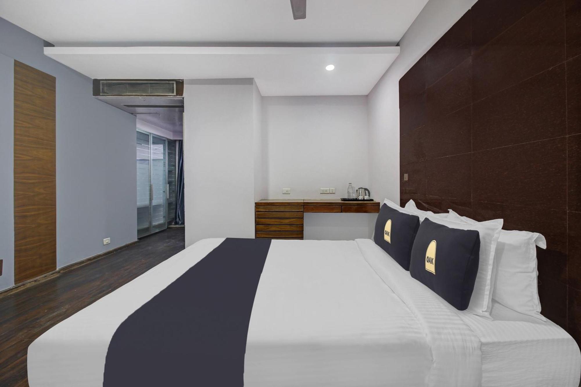 Townhouse Oak The Margi Hotel Near Yosufguda Metro Station Χιντεραμπάντ Εξωτερικό φωτογραφία